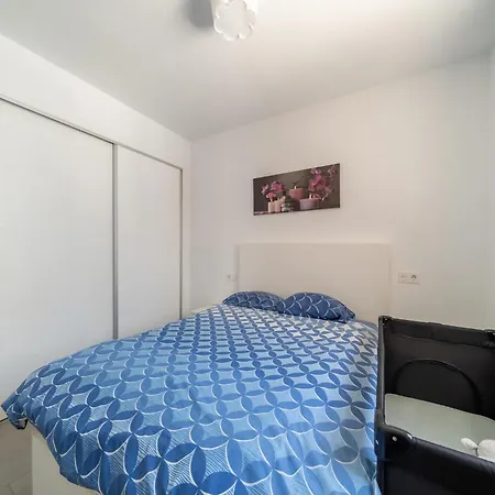 Sunny With Private Pool Villa *