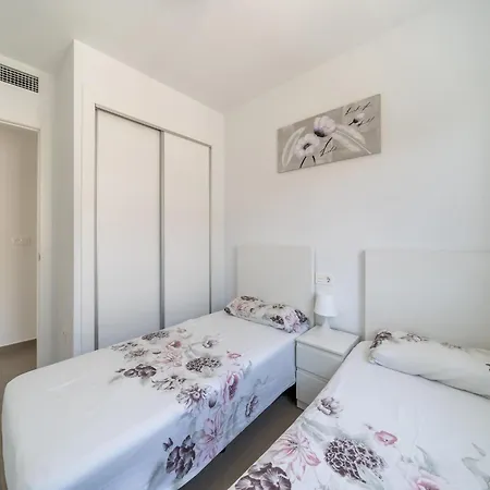 Sunny With Private Pool Villa