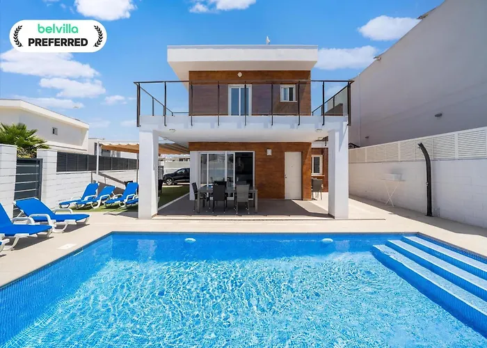Villa Sunny With Private Pool *